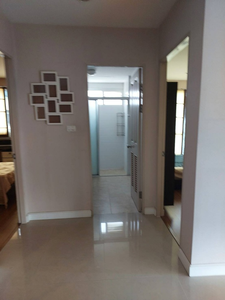 ขายคอนโดท่าพระ ตลาดพลู วุฒากาศ : ขายคอนโด เมโทรพาร์ค สาทร 1-3 อาคาร อี  2 ห้องนอน 1 ห้องน้ำ เนื้อที่ 57 ตรม. ชั้น 4  ใกล้ BTS วุฒากาศ  ราคา 2  ลบ.*