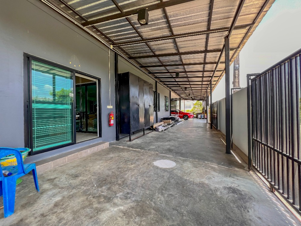 ขายโกดังปทุมธานี รังสิต ธรรมศาสตร์ : ขาย/ให้เช่า ที่ดินพร้อมสถานประกอบกิจการ ลำลูกกา คลอง 4 ขนาด 100 ตร.วา กว้าง 25 เมตร ลึก 16 เมตร