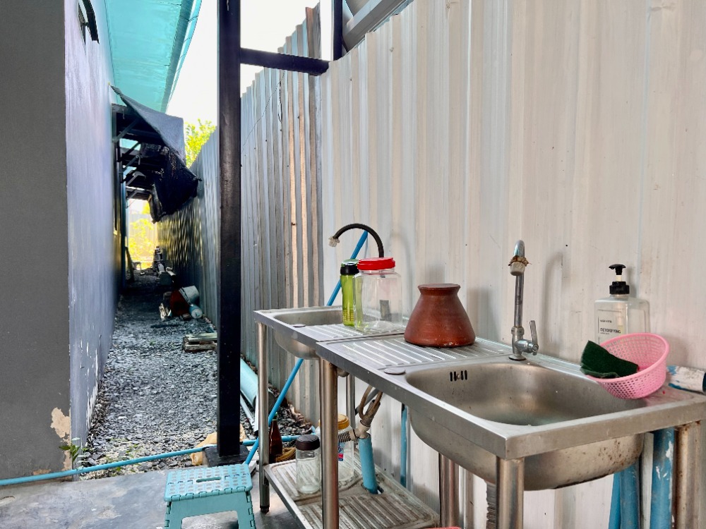 ขายโกดังปทุมธานี รังสิต ธรรมศาสตร์ : ขาย/ให้เช่า ที่ดินพร้อมสถานประกอบกิจการ ลำลูกกา คลอง 4 ขนาด 100 ตร.วา กว้าง 25 เมตร ลึก 16 เมตร