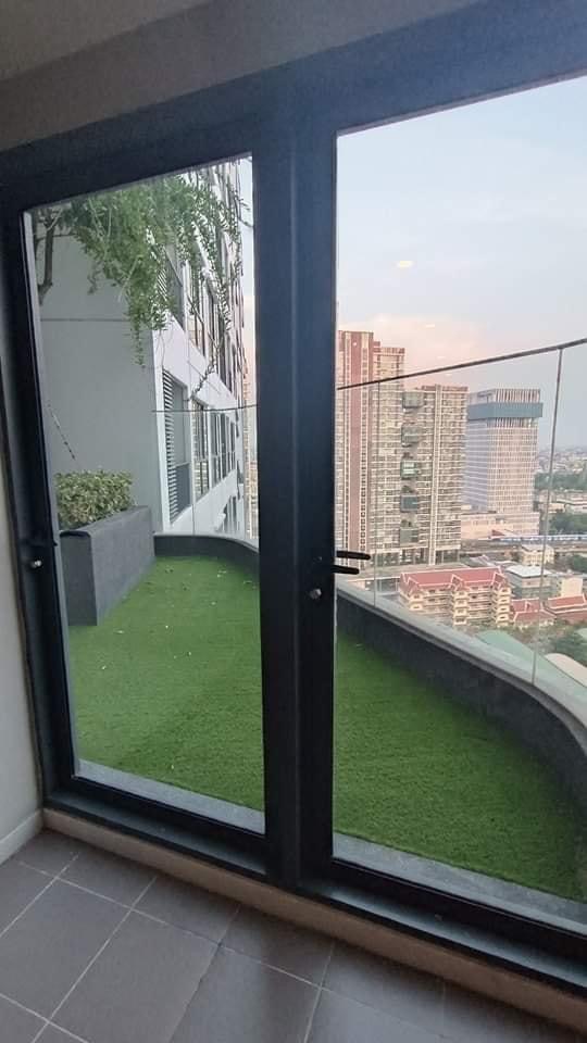 For RentCondoBangna, Bearing, Lasalle : For rent at  Ideo O2  Negotiable at @Condobkk (with @ too)