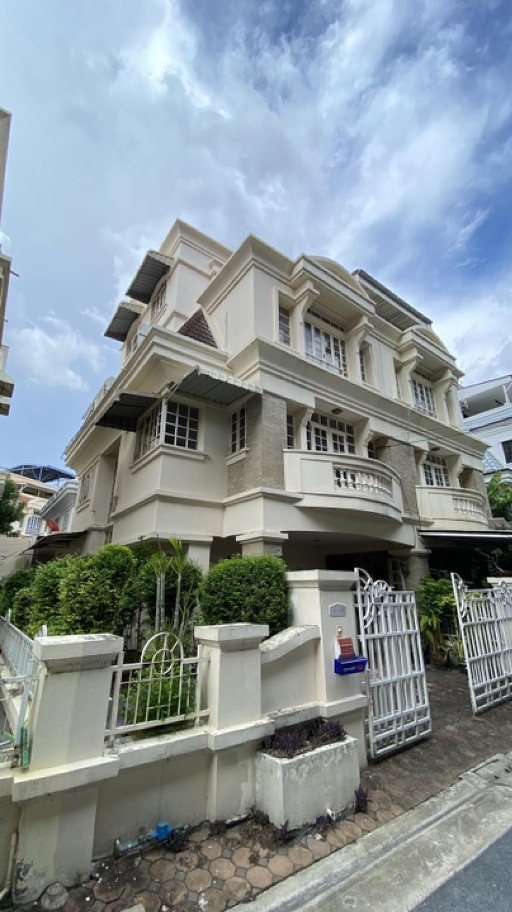 For SaleHousePinklao, Charansanitwong : Tharinee Village LH Pinklao-Boromchonni (Urgent sale🚨)