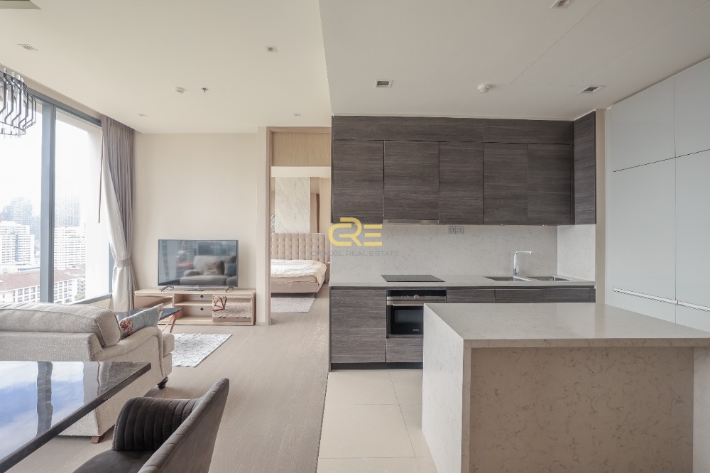 ขายคอนโดสุขุมวิท อโศก ทองหล่อ : Beautifully Furnished 2 Beds Unit for Sale!