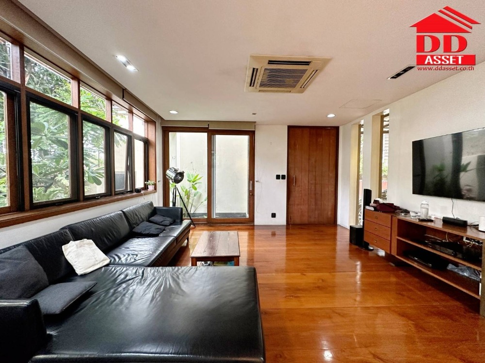 ขายบ้านคลองเตย กล้วยน้ำไท : ขายบ้าน​ พระราม4​ กล้วยน้ำไทย​ ใกล้​ BTS​ เอกมัย​ โรงพยาบาลกล้วยน้ำไทย