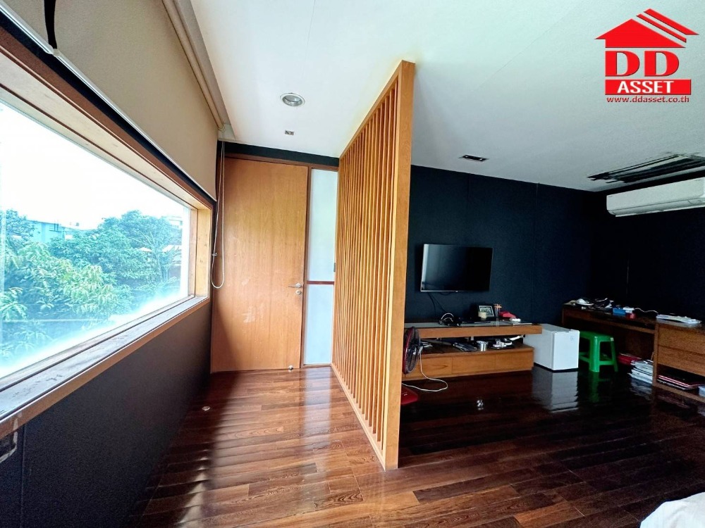 ขายบ้านคลองเตย กล้วยน้ำไท : ขายบ้าน​ พระราม4​ กล้วยน้ำไทย​ ใกล้​ BTS​ เอกมัย​ โรงพยาบาลกล้วยน้ำไทย