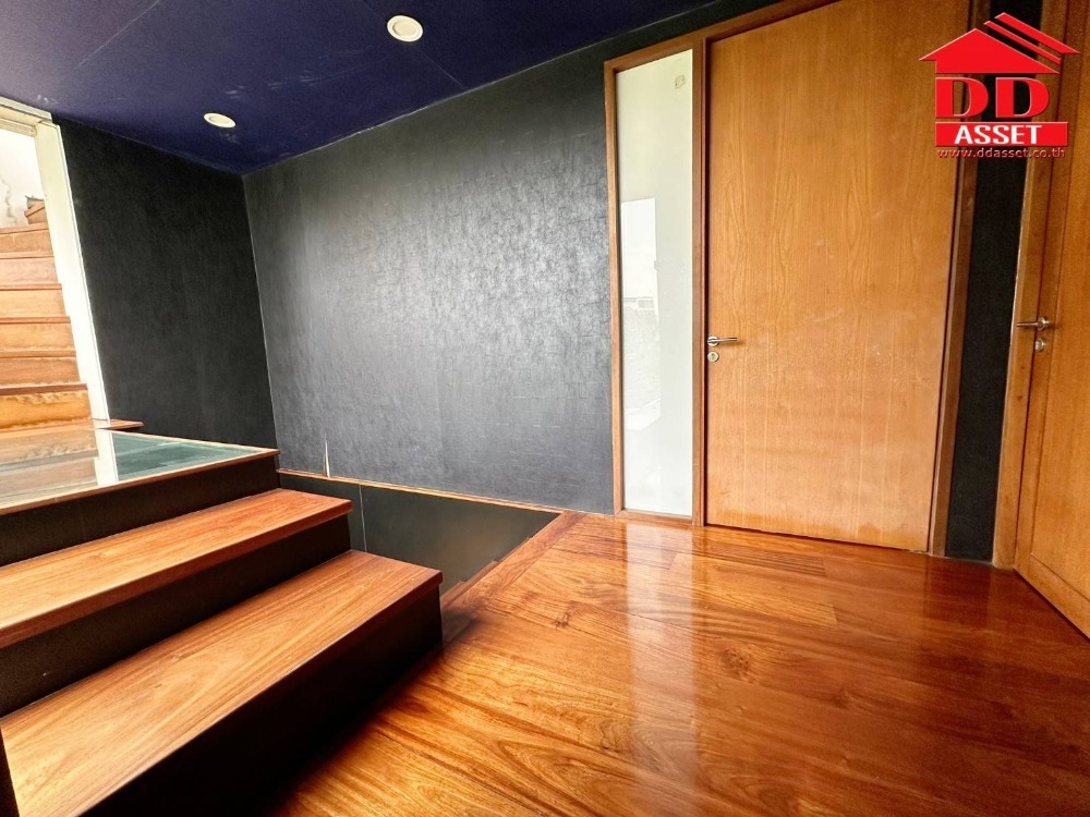 ขายบ้านคลองเตย กล้วยน้ำไท : ขายบ้าน​ พระราม4​ กล้วยน้ำไทย​ ใกล้​ BTS​ เอกมัย​ โรงพยาบาลกล้วยน้ำไทย