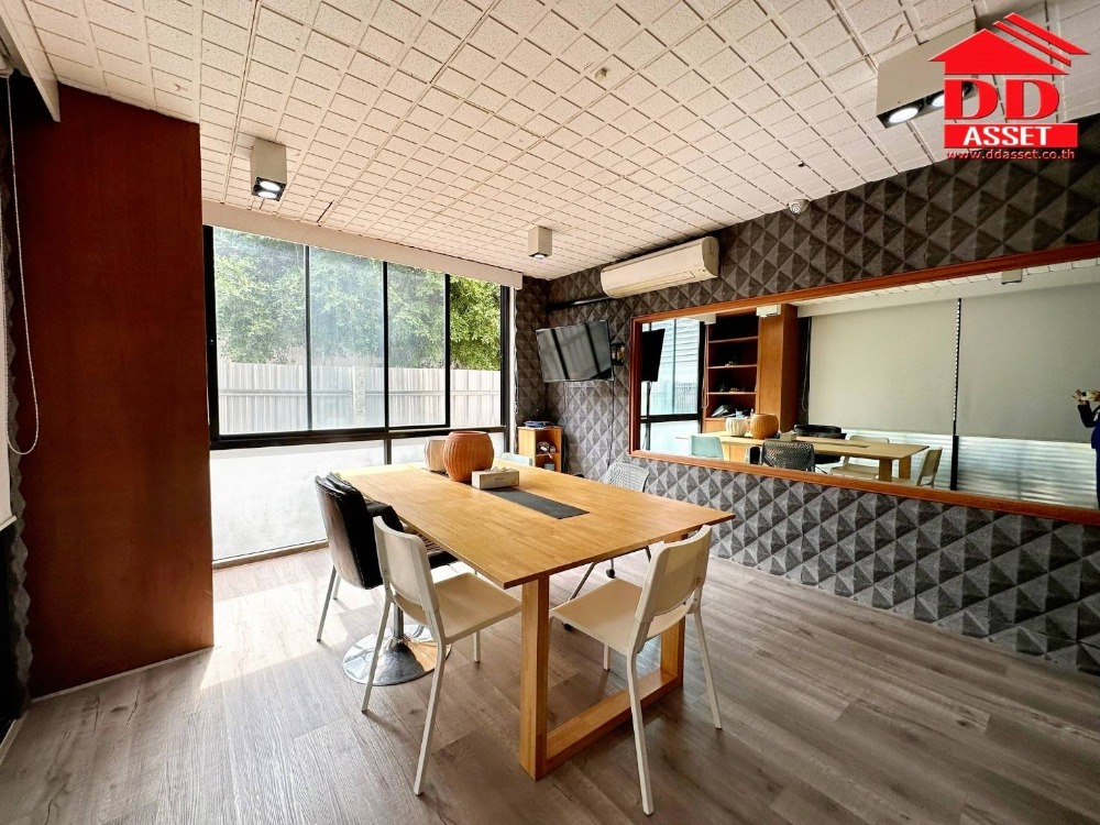 ขายบ้านคลองเตย กล้วยน้ำไท : ขายบ้าน​ พระราม4​ กล้วยน้ำไทย​ ใกล้​ BTS​ เอกมัย​ โรงพยาบาลกล้วยน้ำไทย