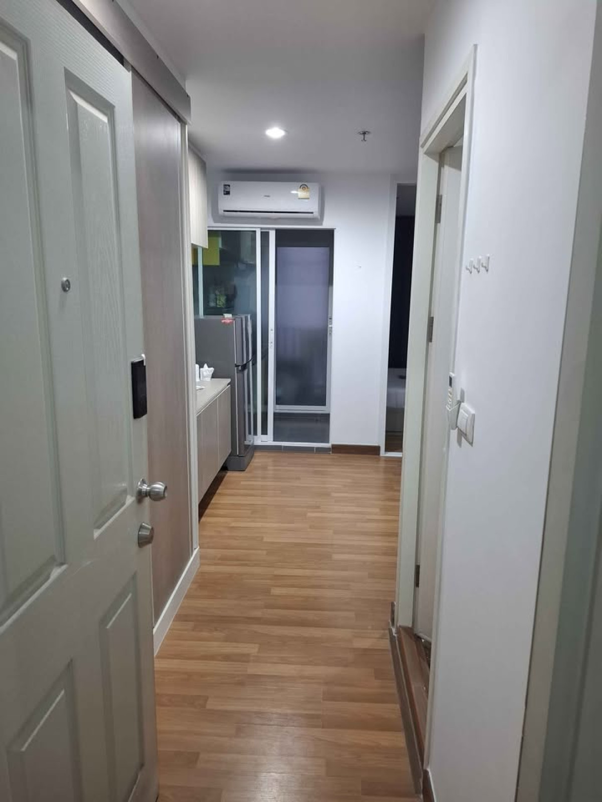 ขายคอนโดบางซื่อ วงศ์สว่าง เตาปูน : ขายคอนโด รีเจ้นท์โฮม บางซ่อน รีโนเวทใหม่ MRT-บางซ่อน บางซื่อ เขต บางซื่อ กรุงเทพ   CX-147196