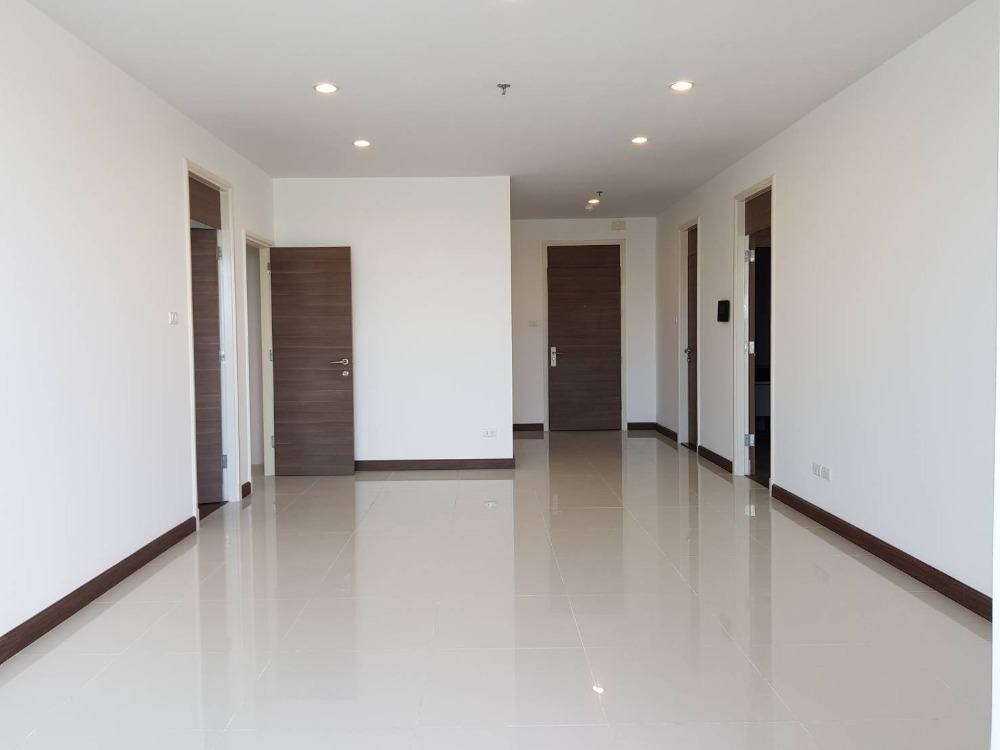 For SaleCondoRama3 (Riverside),Satupadit : FOR Sell, urgent loss, 2 bed, cheapest, there are many rooms to choose from Supalai Prima Riva, riverside condo