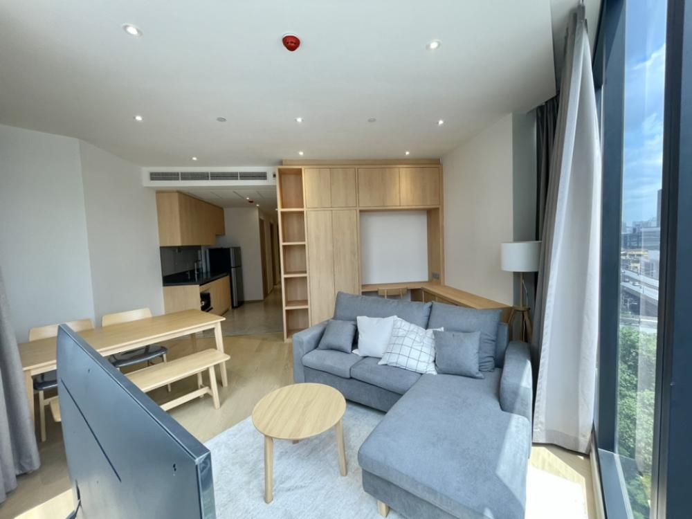 For RentCondoRama9, Petchburi, RCA : Rent Ashton Asoke-Rama 9, new room, beautiful decoration, MUJI 2 bedrooms, 2 bathrooms, comes with washing machines/baking