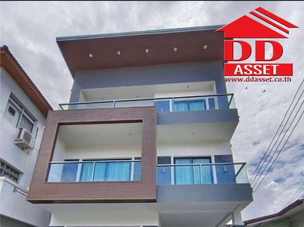 For RentHouseSukhumvit, Asoke, Thonglor : 3-storey detached house for rent, Sukhumvit 65, near Bts Ekkamai.