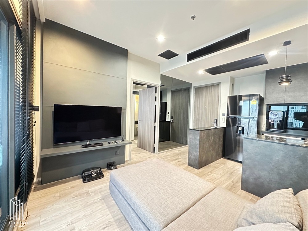 ให้เช่าคอนโดลาดพร้าว เซ็นทรัลลาดพร้าว : Condo for RENT *** Whizdom Avenue Ratchada-Ladprao *** ห้องสวย ตกแต่งเฟอร์นิเจอร์ครบ ใกล้ MRT เดินทางสะดวก @40,000 Baht
