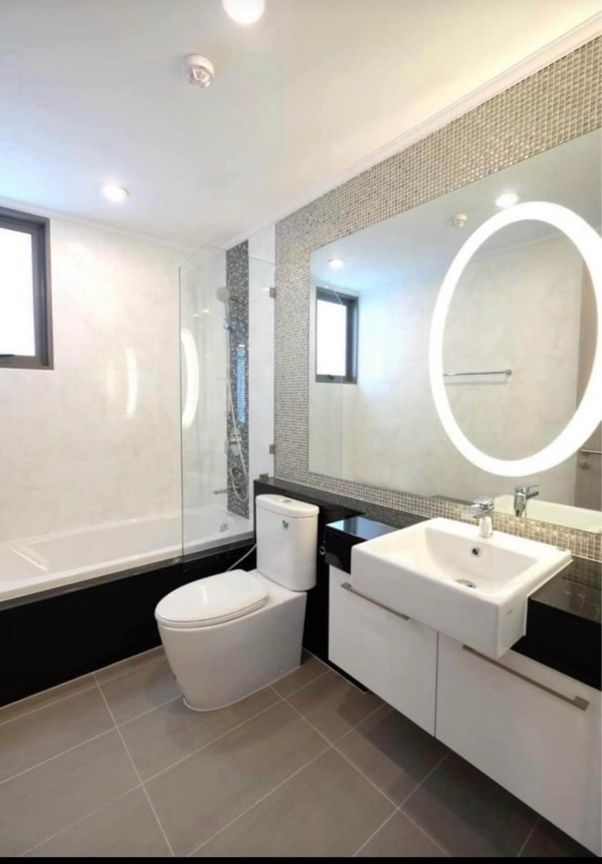 ขายคอนโดสุขุมวิท อโศก ทองหล่อ : ขายคอนโด 2 ห้องนอน ศุภาลัย โอเรียนทัล สุขุมวิท 39 ใกล้ BTS พร้อมพงษ์ ขนาด 84 ตร.ม ทำเลศักยภาพสุขุมวิท