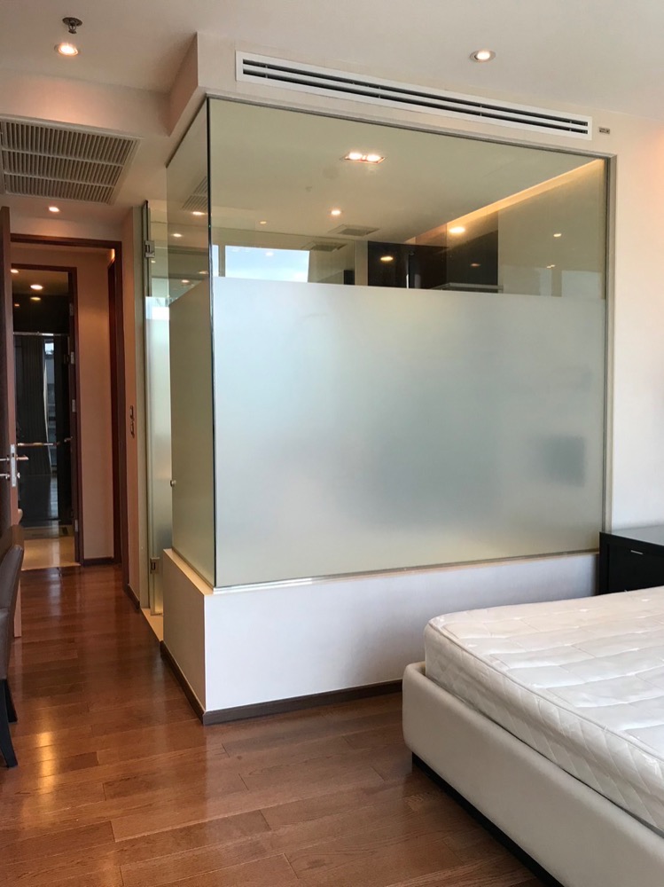 For SaleCondoSukhumvit, Asoke, Thonglor : 🔥 For sale, Address Sukhumvit 28, 2 bedrooms near BTS Phromphong.