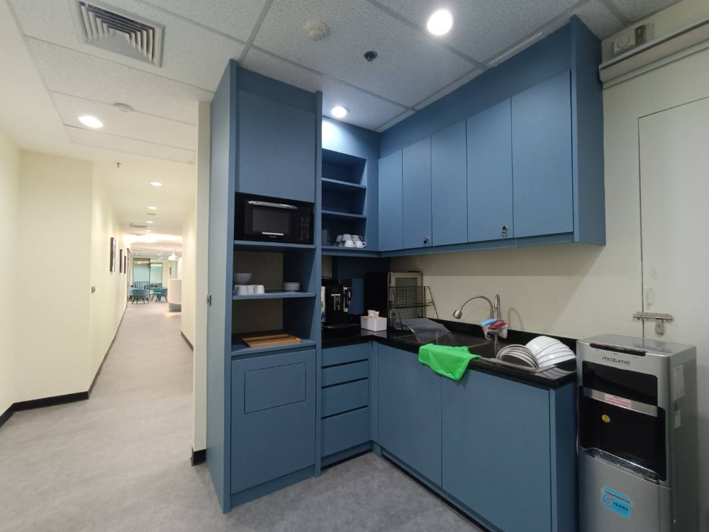 ให้เช่าสำนักงานรัชดา ห้วยขวาง : ให้เช่า เซอร์วิส ออฟฟิศ Serviced Office พื้นที่สำนักงาน ตกแต่งสวย พร้อมเข้าอยู่ อาคาร เมืองไทยภัทร คอมเพล็กซ์ ( Muang Thai - Phatra Complex Office Building ) 5 Workstations ราคาเช่า 37,590 บาท/เดือน ใกล้รถไฟฟ้าใต้ดิน