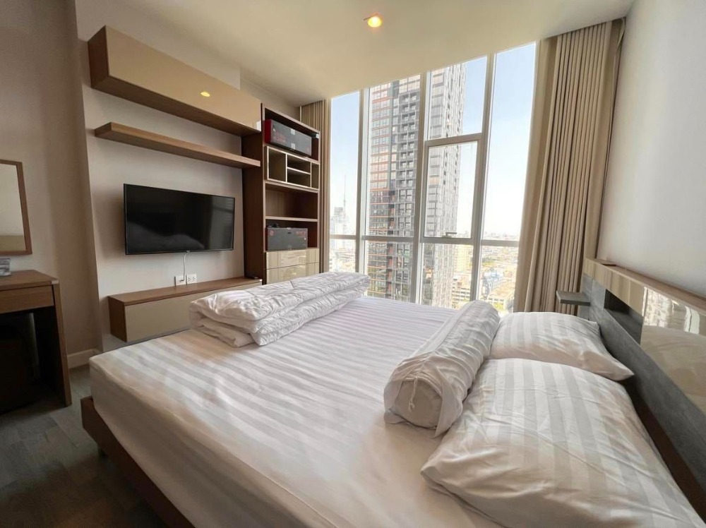 ให้เช่าคอนโดสาทร นราธิวาส : เดอะรูม สาทร-ถนนปั้น the room sathorn