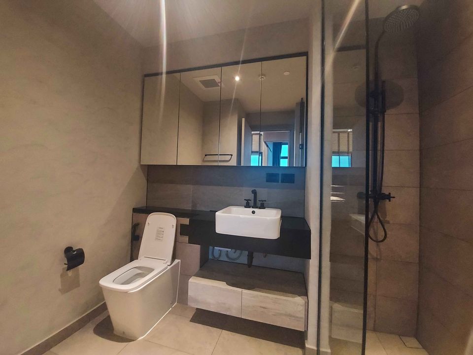 ขายคอนโดสุขุมวิท อโศก ทองหล่อ : ขายพร้อมผู้เช่า ถึง
25 กันยายน 2569
 Lofts Asoke , 2 ห้องนอน ใกล้ MRT Petchaburi