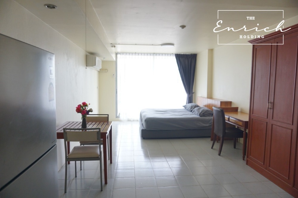 For RentCondoKasetsart, Ratchayothin : Rent Supalai Park Phaholyothin 21, next to BTS Phahon Yothin 24, big room, Bangkok view, good value 062-2962295 (Khun Ni) #TheEnrich 🔵