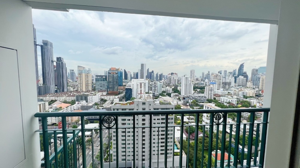 For RentCondoSukhumvit, Asoke, Thonglor : For rent IVY THONGLOR, 4 bedrooms near BTS Thonglor.