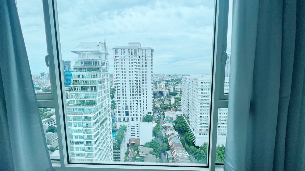 For RentCondoSukhumvit, Asoke, Thonglor : For rent IVY THONGLOR, 4 bedrooms near BTS Thonglor.