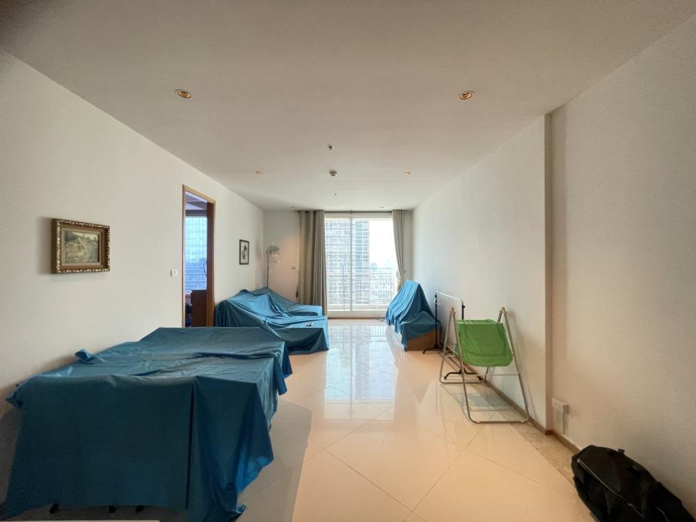 ขายคอนโดสาทร นราธิวาส : ด่วน📌📌!ถูกสุดในตึก 7.58 ล้าน คอนโดหรู The Empire Place 1Bed 65.21 sqm ชั้นสูง ใกล้ BTSช่องนนที ใจกลางสาทร 0968516616