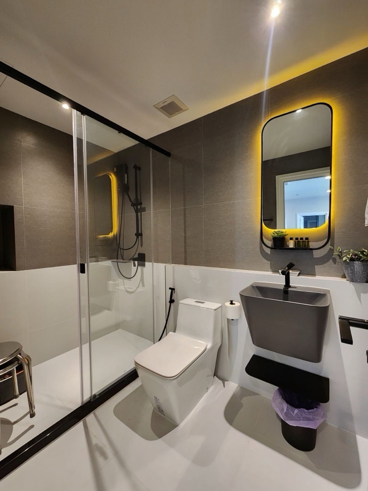 ให้เช่าคอนโดพระราม 3 สาธุประดิษฐ์ : 🔥เช่า 2ห้องนอน2 ห้องน้ำ เฟอร์ครบ ห้องสวย เดอะคีย์พระราม 3