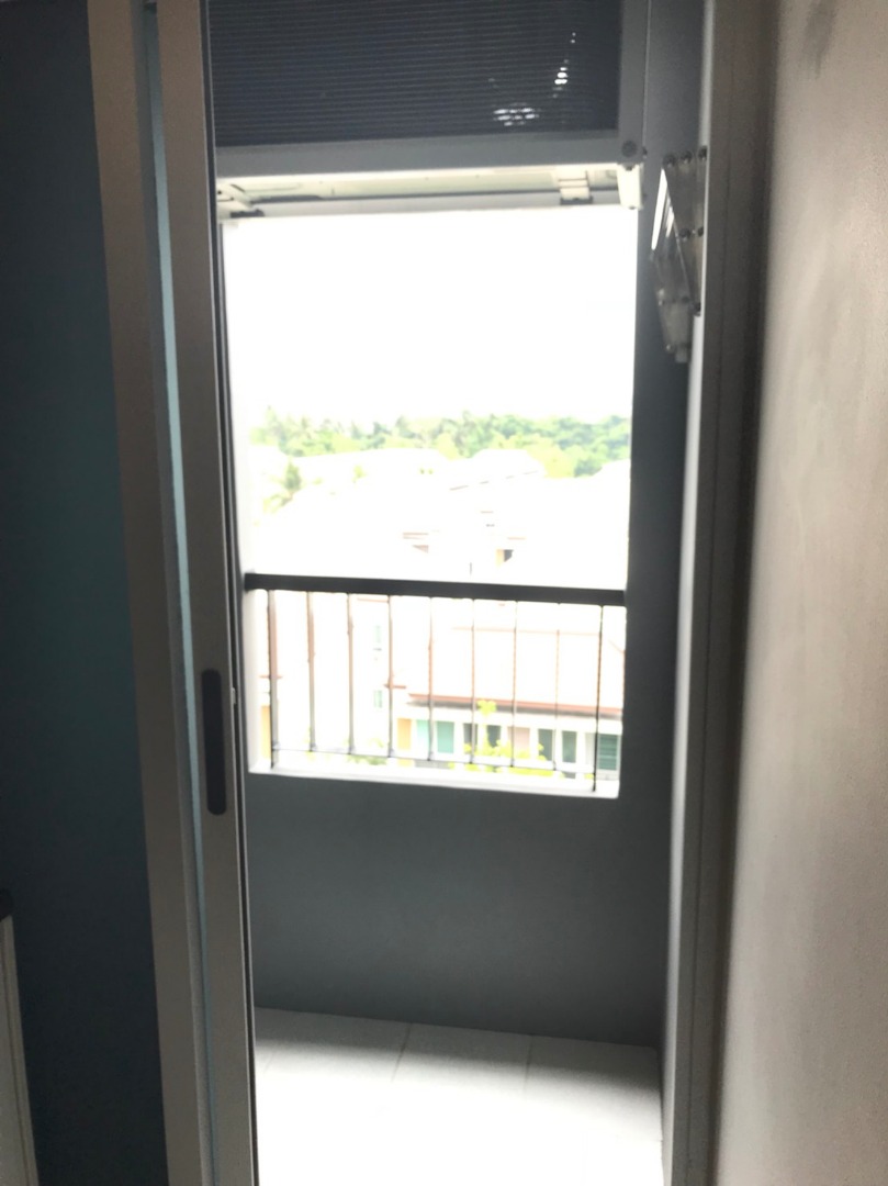 For SaleCondoThaphra, Talat Phlu, Wutthakat : The owner sells it himself, Aspire Sathorn, Brick Zone, 1 bedroom, high floor, corner room, Fully Furnished with tenants, a great investment, only 1.69 million, plus free transfer of everything...!!!