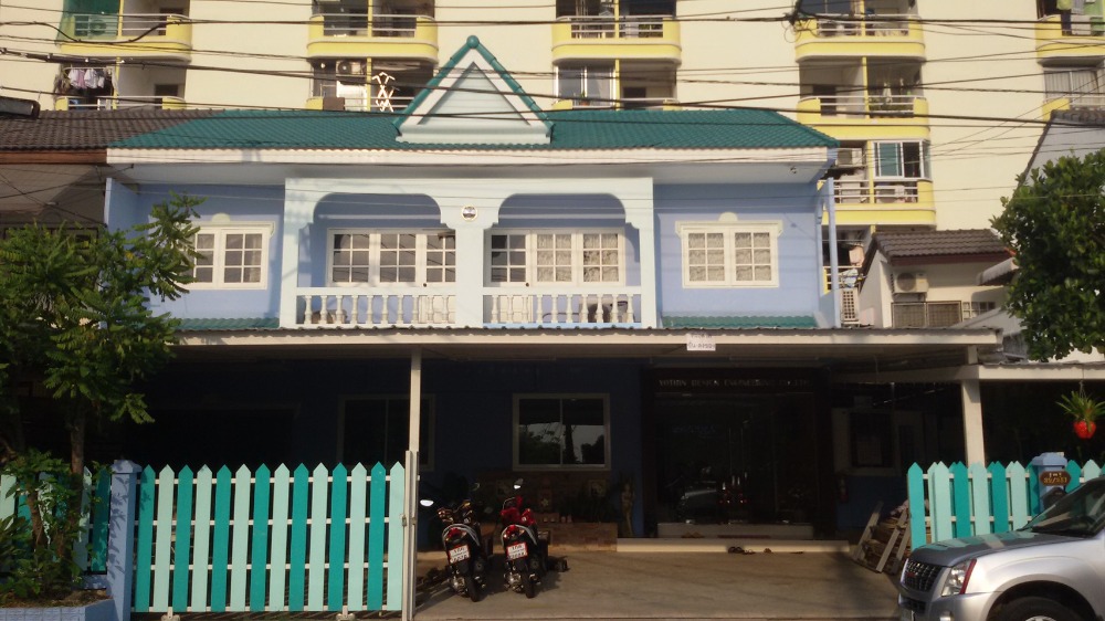 ขายทาวน์โฮมเกษตร นวมินทร์ ลาดปลาเค้า : ขายทาวน์โฮม ถนนนวมินทร์ นวลจันทร์ บึงกุ่ม หมู่บ้าน ซื่อตรง 28
