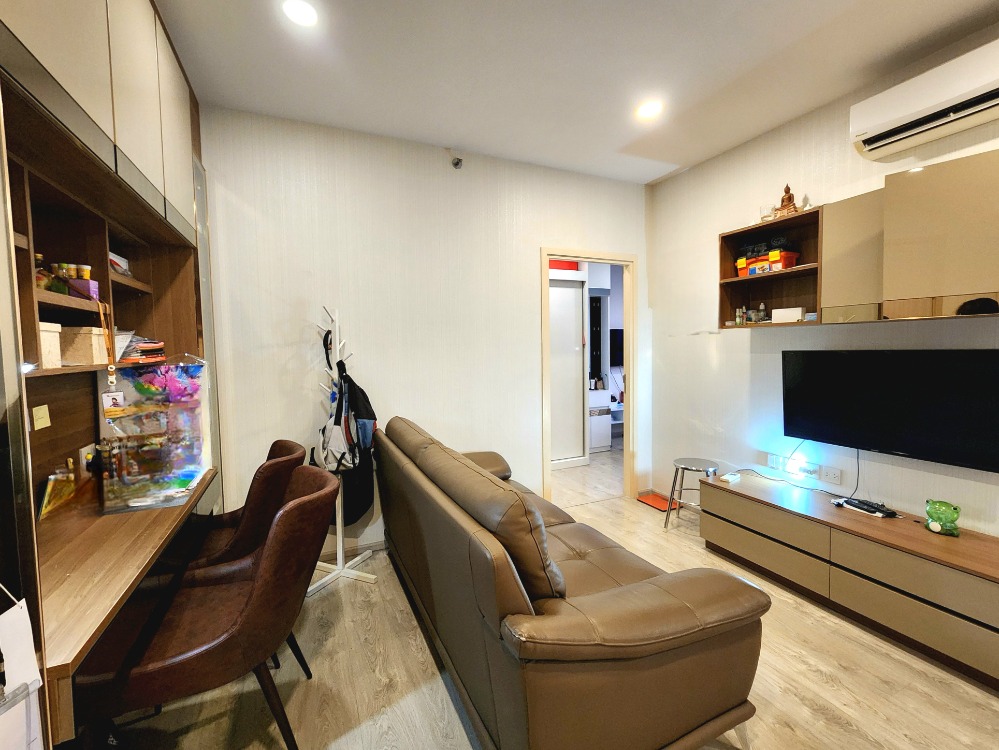 ให้เช่าคอนโดปิ่นเกล้า จรัญสนิทวงศ์ : สถานะตามภาพปก**จอดรถได้ 2 คัน แบบ 2 ห้องนอน 2 น้ำ หายาก ห้องมุมทิศใต้และตะวันออก** ให้เช่า The Tree Charan 30