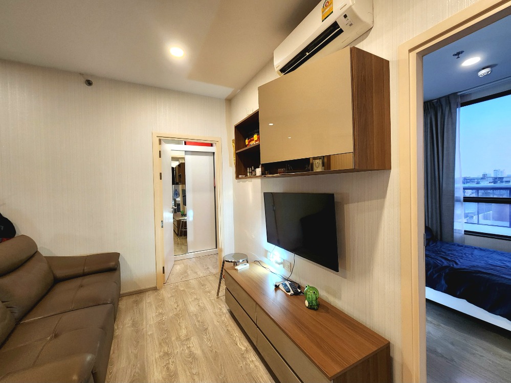 ให้เช่าคอนโดปิ่นเกล้า จรัญสนิทวงศ์ : สถานะตามภาพปก**จอดรถได้ 2 คัน แบบ 2 ห้องนอน 2 น้ำ หายาก ห้องมุมทิศใต้และตะวันออก** ให้เช่า The Tree Charan 30