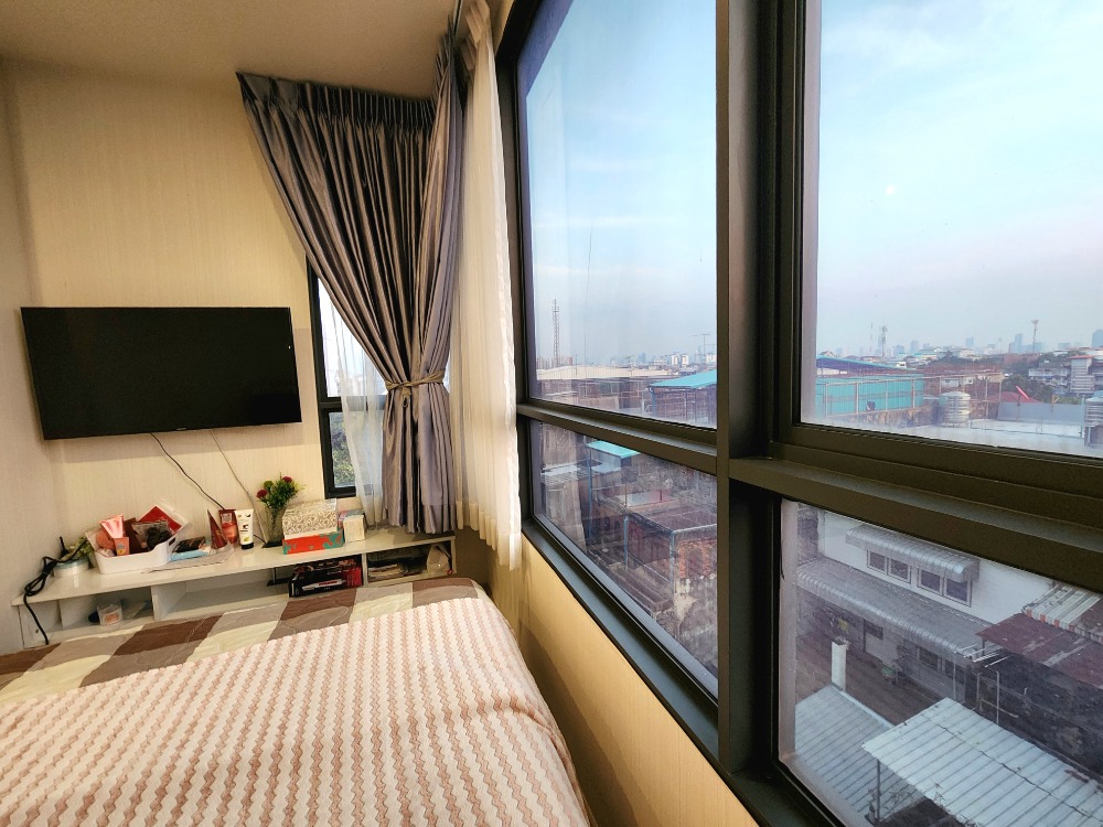 ให้เช่าคอนโดปิ่นเกล้า จรัญสนิทวงศ์ : สถานะตามภาพปก**จอดรถได้ 2 คัน แบบ 2 ห้องนอน 2 น้ำ หายาก ห้องมุมทิศใต้และตะวันออก** ให้เช่า The Tree Charan 30