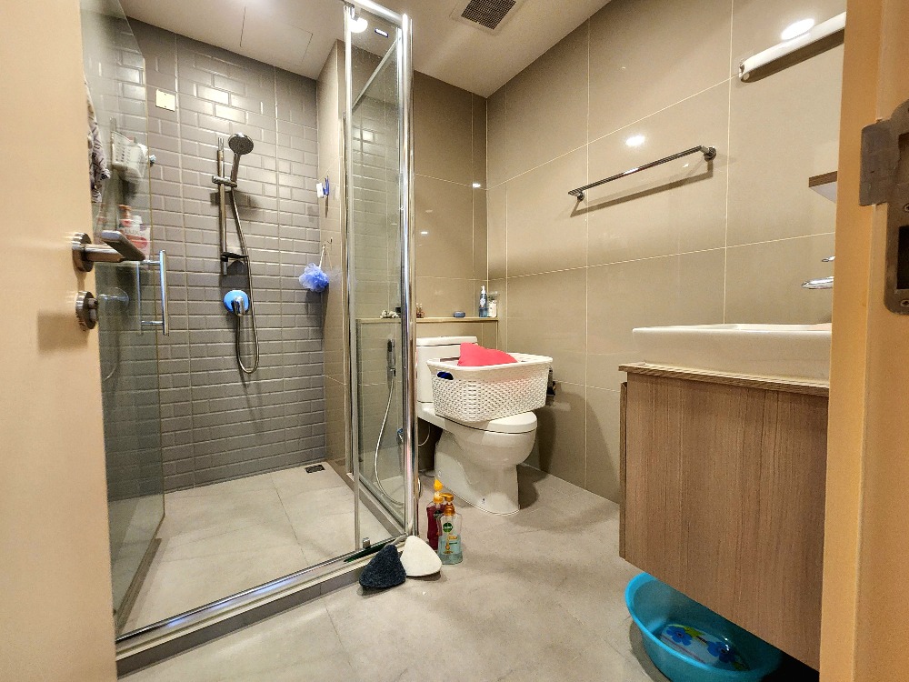 ให้เช่าคอนโดปิ่นเกล้า จรัญสนิทวงศ์ : สถานะตามภาพปก**จอดรถได้ 2 คัน แบบ 2 ห้องนอน 2 น้ำ หายาก ห้องมุมทิศใต้และตะวันออก** ให้เช่า The Tree Charan 30