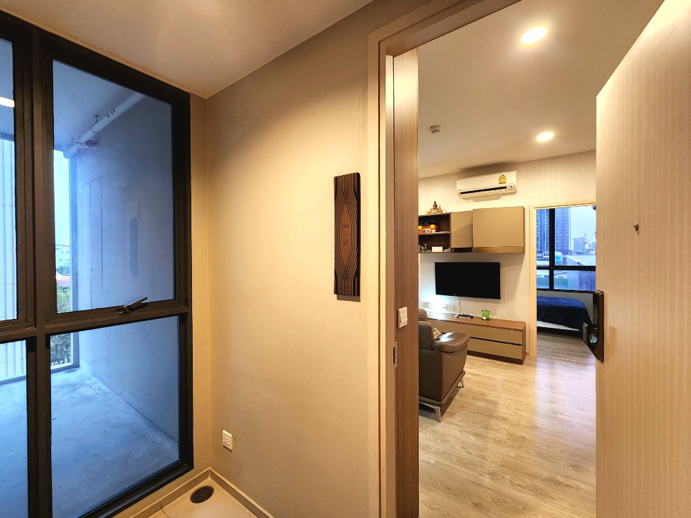 ให้เช่าคอนโดปิ่นเกล้า จรัญสนิทวงศ์ : สถานะตามภาพปก**จอดรถได้ 2 คัน แบบ 2 ห้องนอน 2 น้ำ หายาก ห้องมุมทิศใต้และตะวันออก** ให้เช่า The Tree Charan 30