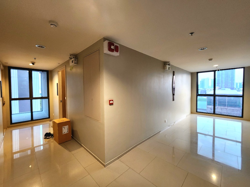 ให้เช่าคอนโดปิ่นเกล้า จรัญสนิทวงศ์ : สถานะตามภาพปก**จอดรถได้ 2 คัน แบบ 2 ห้องนอน 2 น้ำ หายาก ห้องมุมทิศใต้และตะวันออก** ให้เช่า The Tree Charan 30