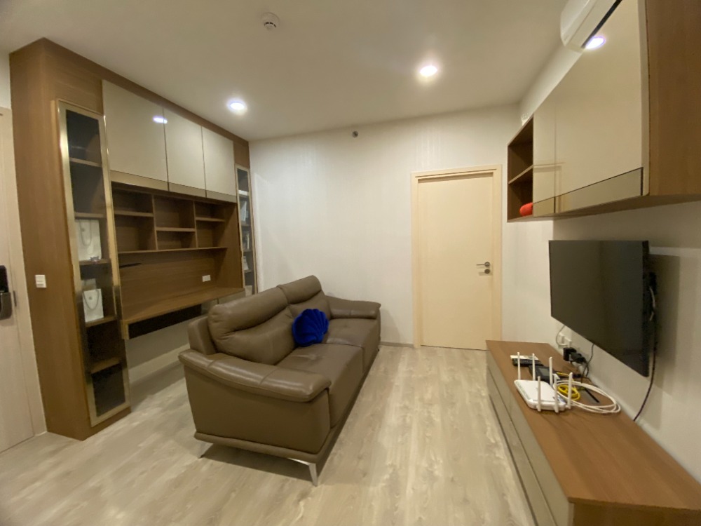 ให้เช่าคอนโดปิ่นเกล้า จรัญสนิทวงศ์ : สถานะตามภาพปก**จอดรถได้ 2 คัน แบบ 2 ห้องนอน 2 น้ำ หายาก ห้องมุมทิศใต้และตะวันออก** ให้เช่า The Tree Charan 30