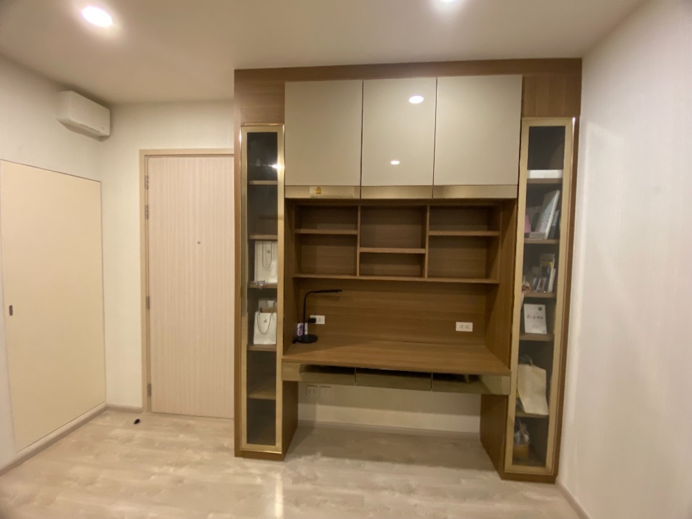 ให้เช่าคอนโดปิ่นเกล้า จรัญสนิทวงศ์ : สถานะตามภาพปก**จอดรถได้ 2 คัน แบบ 2 ห้องนอน 2 น้ำ หายาก ห้องมุมทิศใต้และตะวันออก** ให้เช่า The Tree Charan 30