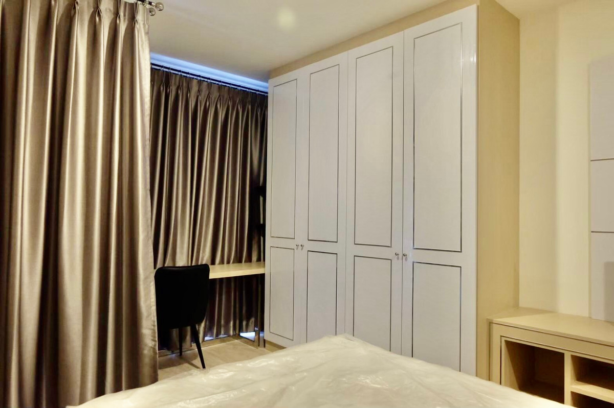 For SaleCondoRatchathewi,Phayathai : Urgent sale, 2 bedrooms, 2 bathrooms, Rhythm rangnam (very rare room), good location