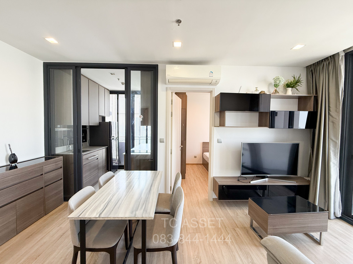 ขายคอนโดสะพานควาย จตุจักร : 🔥ขายด่วน! เดอะ ไลน์ พหลฯ-ประดิพัทธ์ 2 ห้องนอน 1 ห้องน้ำ ห้องมุม ทิศตะวันตก 53.13 ตรม ชั้น 30+ แต่งครบ🔥เพียง 8.499 ล้าน!