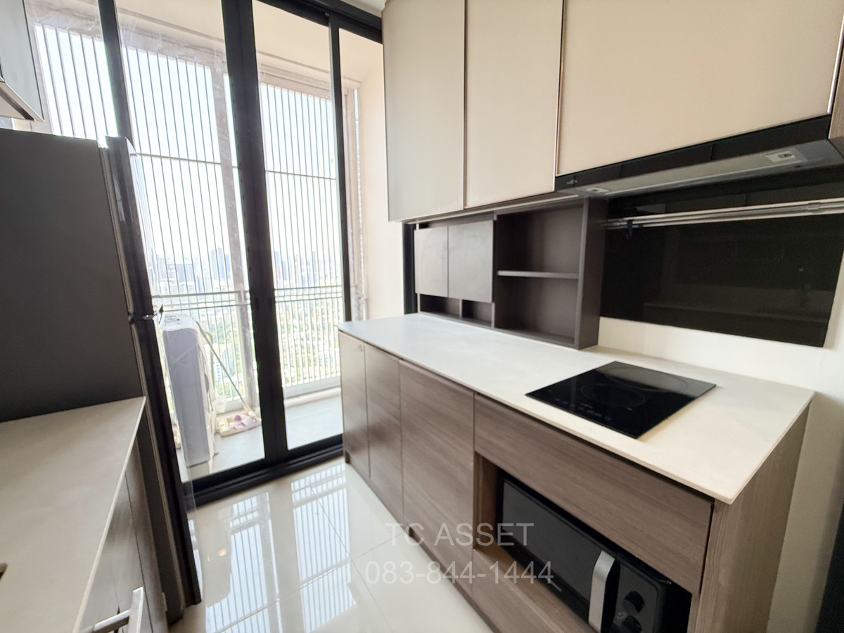 ขายคอนโดสะพานควาย จตุจักร : 🔥ขายด่วน! เดอะ ไลน์ พหลฯ-ประดิพัทธ์ 2 ห้องนอน 1 ห้องน้ำ ห้องมุม ทิศตะวันตก 53.13 ตรม ชั้น 30+ แต่งครบ🔥เพียง 8.499 ล้าน!