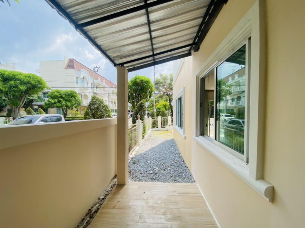 ขายทาวน์โฮมท่าพระ ตลาดพลู วุฒากาศ : เมโทรพาร์ค สาทร กัลปพฤกษ์ (Metro Park Sathorn) ใกล้ MRT BTS บางหว้าขายทาวน์โฮมหลังมุม 3 ชั้น