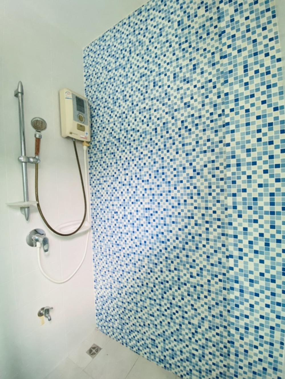 ขายทาวน์โฮมท่าพระ ตลาดพลู วุฒากาศ : เมโทรพาร์ค สาทร กัลปพฤกษ์ (Metro Park Sathorn) ใกล้ MRT BTS บางหว้าขายทาวน์โฮมหลังมุม 3 ชั้น