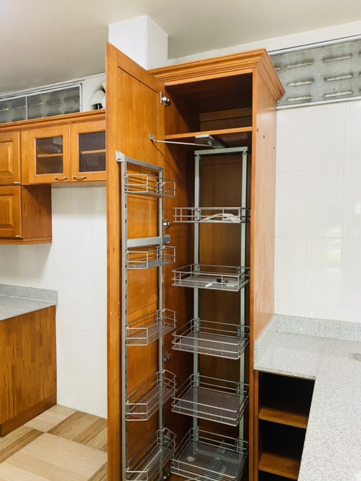 ขายทาวน์โฮมท่าพระ ตลาดพลู วุฒากาศ : เมโทรพาร์ค สาทร กัลปพฤกษ์ (Metro Park Sathorn) ใกล้ MRT BTS บางหว้าขายทาวน์โฮมหลังมุม 3 ชั้น