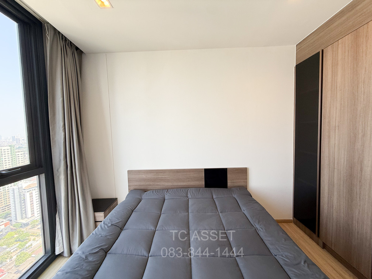 ขายคอนโดสะพานควาย จตุจักร : 🔥ขายด่วน! เดอะ ไลน์ พหลฯ-ประดิพัทธ์ 2 ห้องนอน 1 ห้องน้ำ ห้องมุม ทิศตะวันตก 53.13 ตรม ชั้น 30+ แต่งครบ🔥เพียง 8.499 ล้าน!