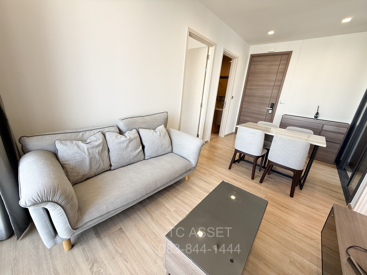 ขายคอนโดสะพานควาย จตุจักร : 🔥ขายด่วน! เดอะ ไลน์ พหลฯ-ประดิพัทธ์ 2 ห้องนอน 1 ห้องน้ำ ห้องมุม ทิศตะวันตก 53.13 ตรม ชั้น 30+ แต่งครบ🔥เพียง 8.499 ล้าน!