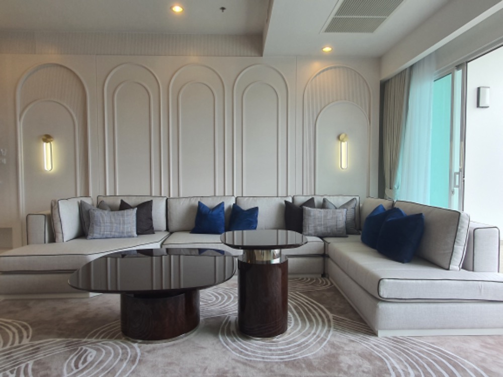 For RentCondoRama3 (Riverside),Satupadit : For rent SUPALAI PRIMA RIVA ,Penthouse 4 bedrooms ,Luxury decoration , Panoramic view and near BTS Chong Nonsi