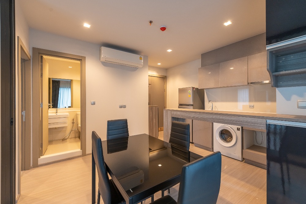 ให้เช่าคอนโดพระราม 9 เพชรบุรีตัดใหม่ RCA : (for rent) Life Asoke-Rama 9 ห้องแต่งสวย 300ม. จาก MRT พระราม 9