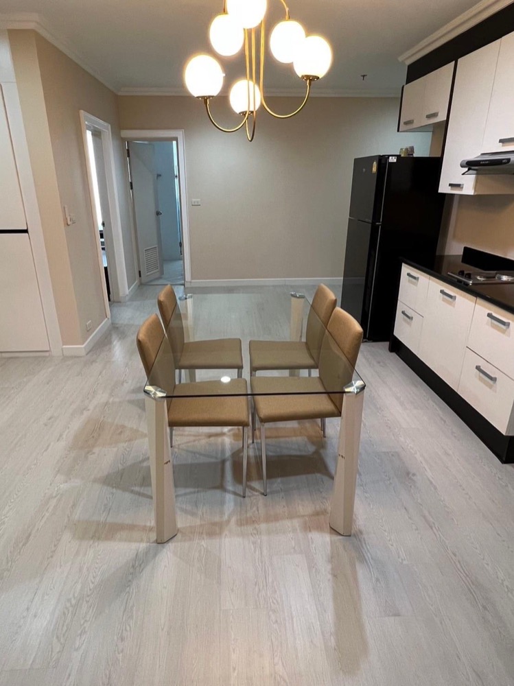 For SaleCondoSathorn, Narathiwat : 🔥 For sale with tenant til November 26 at St. Louis grand terrace, 2 bedrooms, near BTS Surasak.