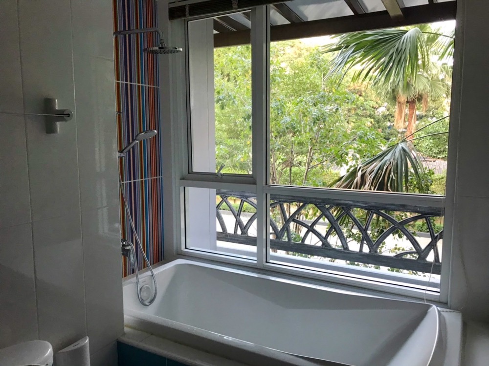 For SaleCondoLadprao101, Happy Land, The Mall Bang Kapi : 🔥  Sell with tenant til September 26
Le champs premium, 2 bedrooms near MRT Wang Thong Lang.