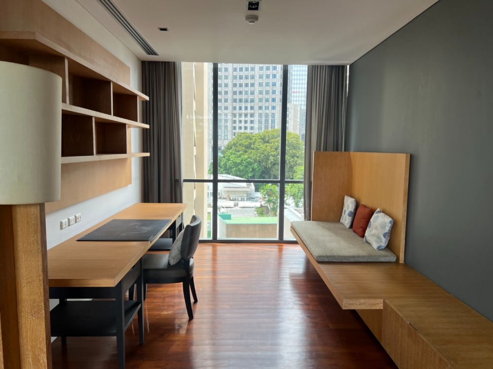 For RentCondoSukhumvit, Asoke, Thonglor : Domus 16-18 For rent big room good location 2bed3bath 165sqm 100k