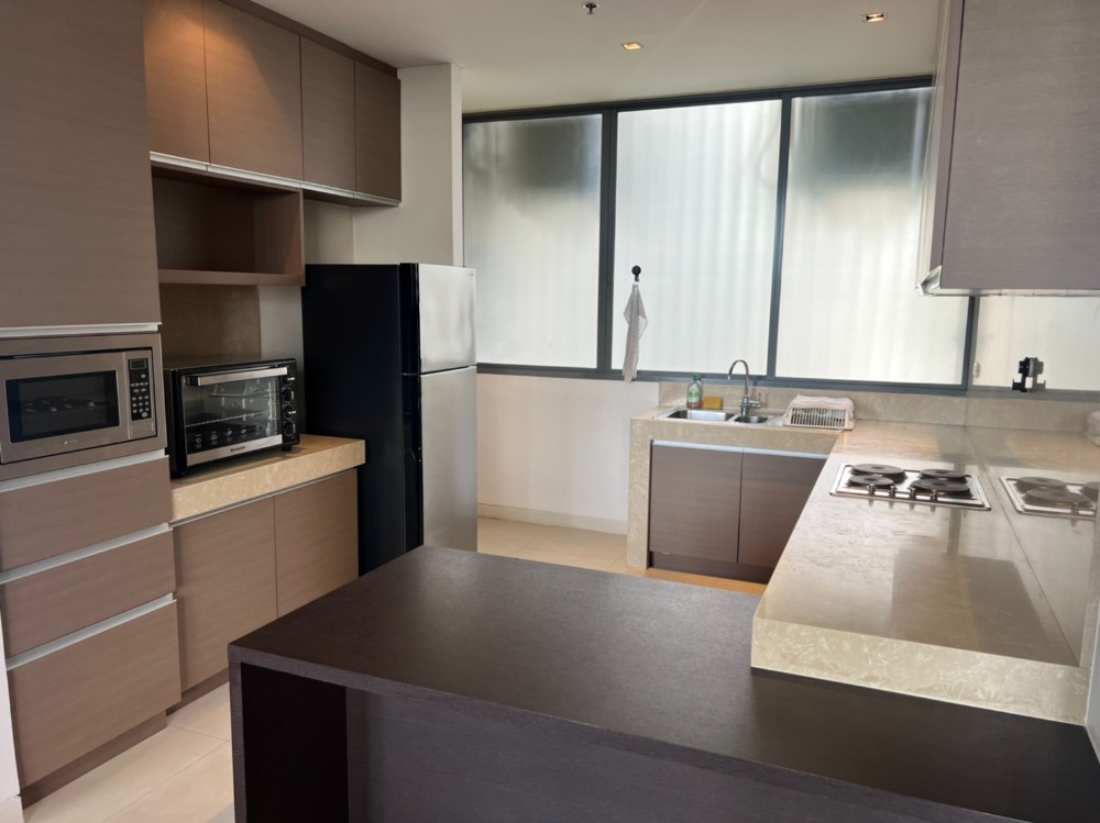 For RentCondoSukhumvit, Asoke, Thonglor : Domus 16-18 For rent big room good location 2bed3bath 165sqm 100k