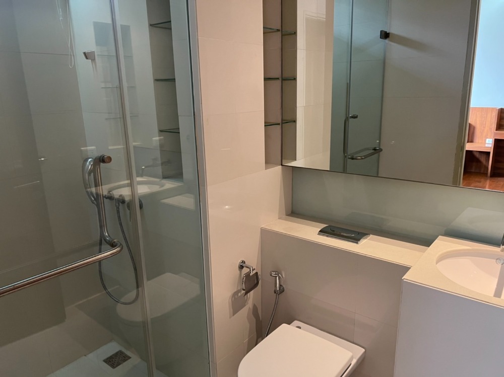 For RentCondoSukhumvit, Asoke, Thonglor : Domus 16-18 For rent big room good location 2bed3bath 165sqm 100k